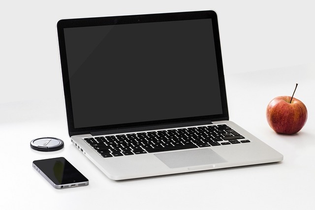 Apple Smartphone Desk Laptop